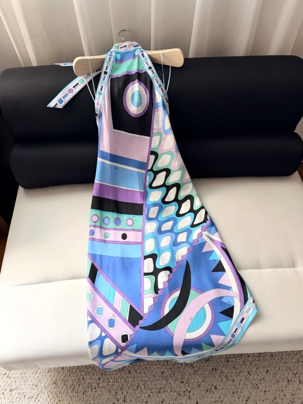 Pucci Vivara halterneck silk midi dress - Picture 5 of 13